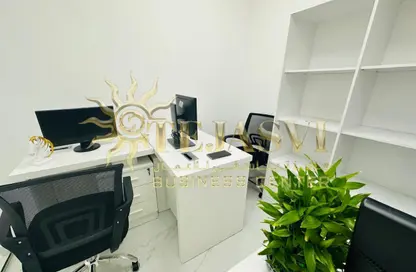 مكتب - غرفة نوم - 1 حمام للايجار في ريم ريزدنسي - الكرامة - دبي