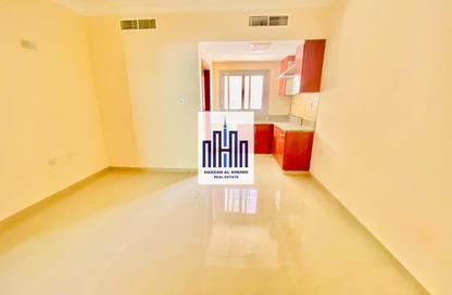Apartment - Studio - 1 Bathroom for rent in Muwaileh - Sharjah