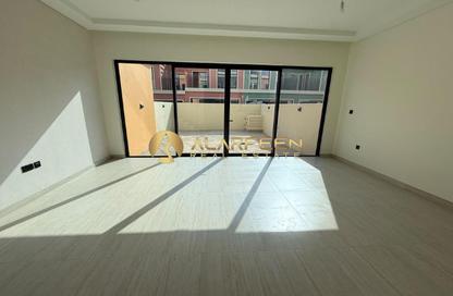 Villa - 3 - 3 for rent in Portofino - Damac Lagoons - Dubai