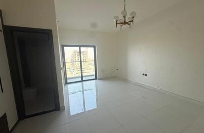 Compound - Studio - 1 Bathroom for rent in Lawnz by Danube Block 3 - Lawnz by Danube - International City - Dubai Compound - Studio - 1 Bathroom for rent in Lawnz by Danube Block 3 - Lawnz by Danube - International City - Dubai