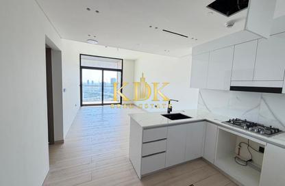Apartment - 1 Bedroom - 2 Bathrooms for rent in Binghatti Emerald - District 15 - Jumeirah Village Circle - Dubai