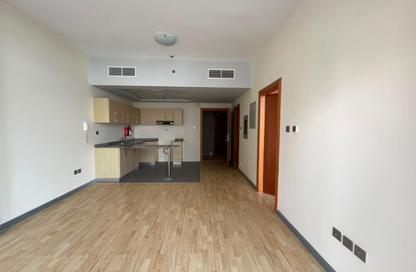 Apartment - 1 Bedroom - 2 Bathrooms for rent in Binghatti Gardens - Dubai Silicon Oasis - Dubai