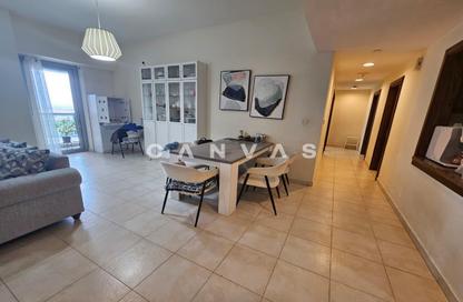 Apartment - 2 - 2 for sale in West Heights 4 - Business Bay - Dubai