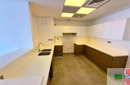 Apartment - 3 Bedrooms - 4 Bathrooms for rent in Al Sail Tower - Al Dana - Al Raha Beach - Abu Dhabi Apartment - 3 Bedrooms - 4 Bathrooms for rent in Al Sail Tower - Al Dana - Al Raha Beach - Abu Dhabi