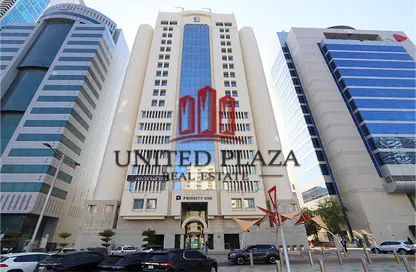 مكتب - استوديو للايجار في الدانه - أبوظبي