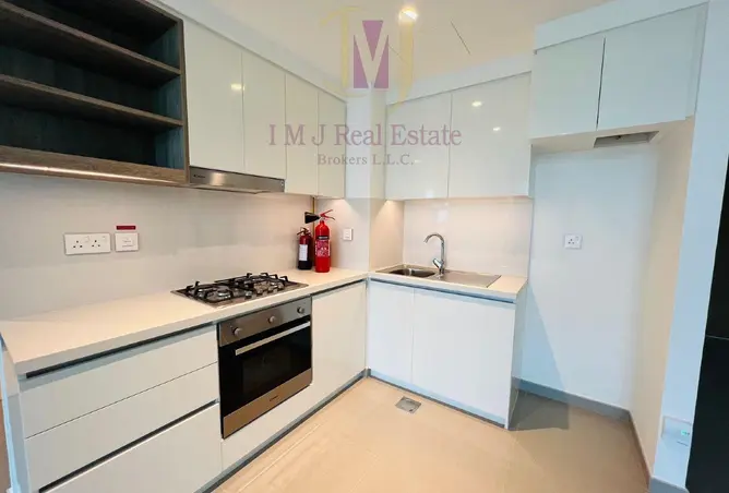 150464108 - Property Image 3