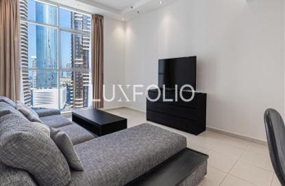 Apartment - 1 Bedroom - 2 Bathrooms for sale in Skyview Tower - Dubai Marina - Dubai