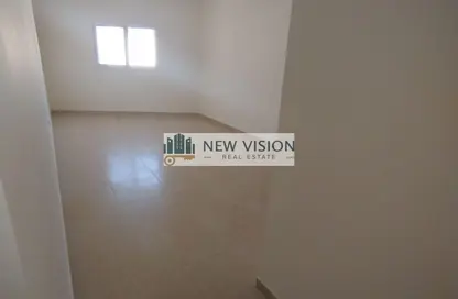 شقة - غرفة نوم - 2 حمامات للايجار في مكاتب برج الساعه - المصلى - الغرب - الشارقة شقة - غرفة نوم - 2 حمامات للايجار في مكاتب برج الساعه - المصلى - الغرب - الشارقة