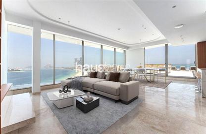 Apartment - 4 - 4 for sale in Ellington Beach House - The Crescent - Palm Jumeirah - Dubai