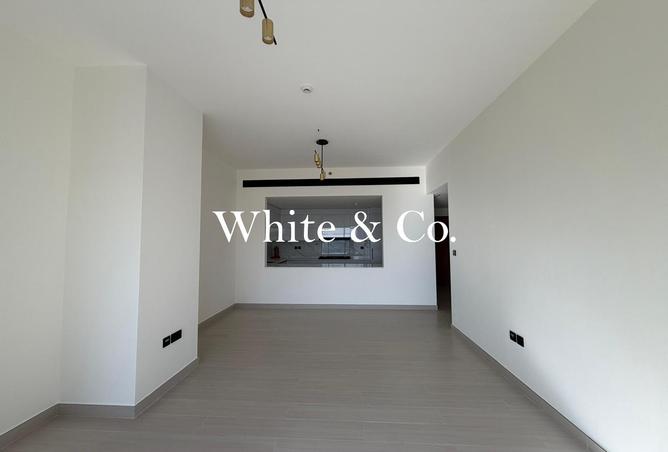 74233787 - Property Image 2