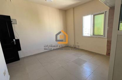 Apartment - Studio - 1 Bathroom for rent in Al Qulaya'ah - Al Sharq - Sharjah Apartment - Studio - 1 Bathroom for rent in Al Qulaya'ah - Al Sharq - Sharjah