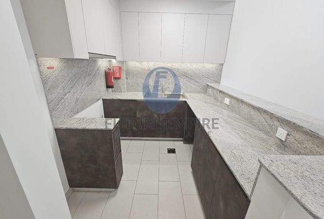 76981863 - Property Image 2