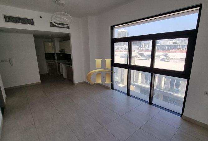 82363669 - صورة العقار 2