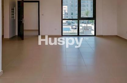 Apartment - 3 Bedrooms - 3 Bathrooms for sale in Hayat Boulevard 1A - Hayat Boulevard 1 - Hayat Boulevard - Town Square - Dubai