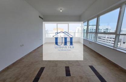 Apartment - 3 Bedrooms - 4 Bathrooms for rent in Hamdan Street - Abu Dhabi