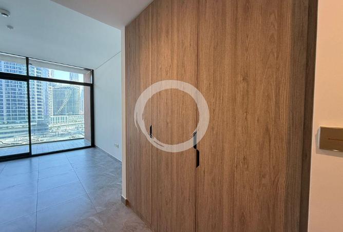 83643796 - Property Image 3