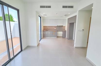 Villa - 4 Bedrooms - 4 Bathrooms for rent in Greenview 3 - Emaar South - Dubai South (Dubai World Central) - Dubai Villa - 4 Bedrooms - 4 Bathrooms for rent in Greenview 3 - Emaar South - Dubai South (Dubai World Central) - Dubai