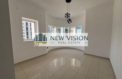 Apartment - 1 Bedroom - 2 Bathrooms for rent in Al Dana Tower - Al Majaz 3 - Al Majaz - Sharjah