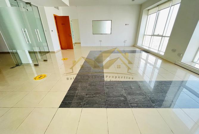 117724641 - Property Image 3