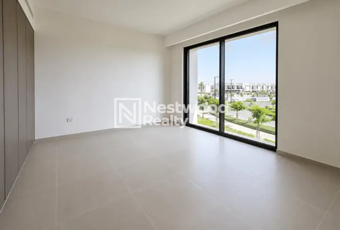 100390594 - Property Image 2