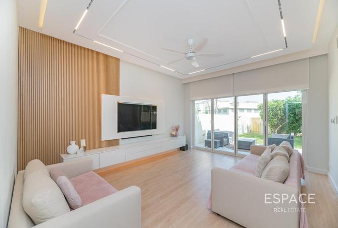 83662164 - Property Main Image