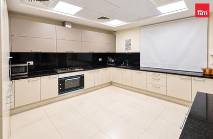 Townhouse - 4 - 6 for rent in Grand Views - Meydan Gated Community - Meydan - Dubai Townhouse - 4 - 6 for rent in Grand Views - Meydan Gated Community - Meydan - Dubai