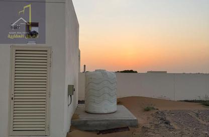 Warehouse - Studio - 2 for rent in Al Bataeh Oasis - Al Bataeh - Sharjah