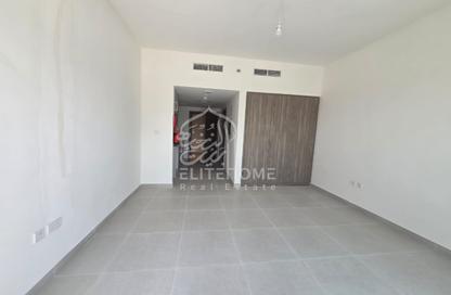 Apartment - 1 - 2 for sale in Aysha Residence - Maryam Island - Al Khan - Sharjah