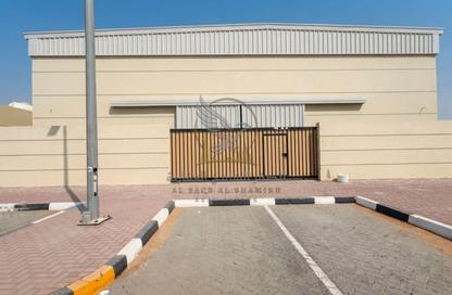 Factory - Studio - 7+ Bathrooms for rent in Al Jlail - Al Sajaa - Sharjah