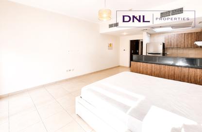 Apartment - Studio - 1 for sale in Burj Al Nujoom - Downtown Dubai - Dubai