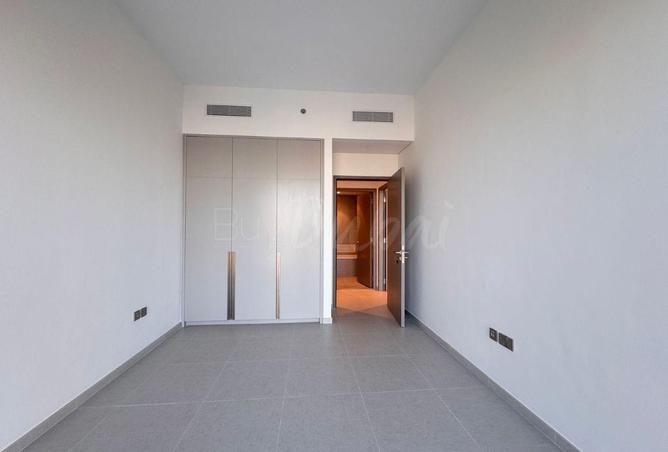 136560359 - Property Image 2