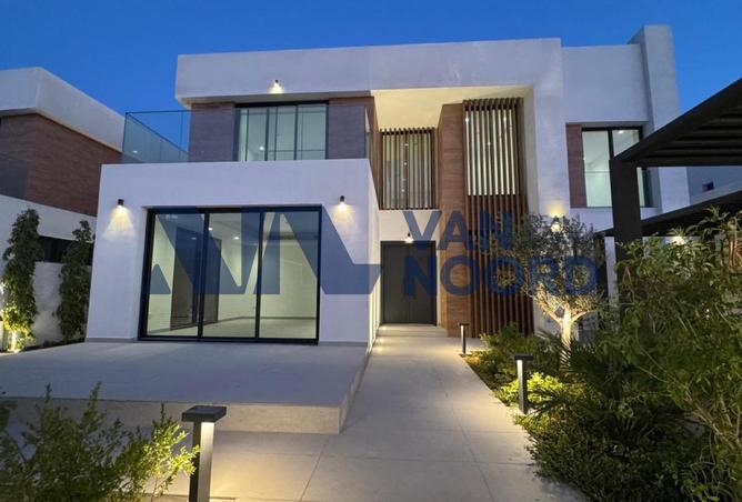 16003038 - صورة العقار 3