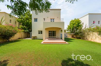 Villa - 3 Bedrooms - 3 Bathrooms for rent in Meadows 1 - Meadows - Dubai