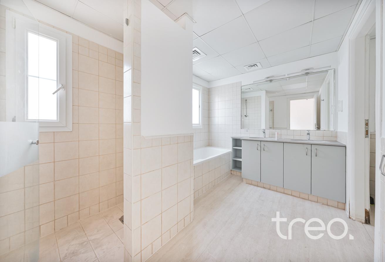 Excellent Price | Skyline Views | Great Location photo 11