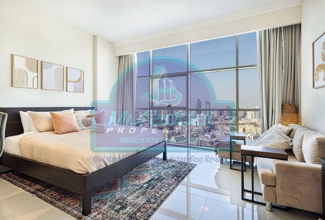74256900 - Property Main Image