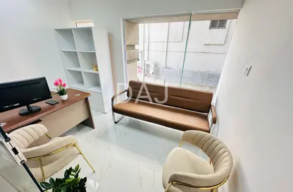 Office Space - 1 Bedroom - 1 Bathroom for rent in Reem Residency - Al Karama - Dubai