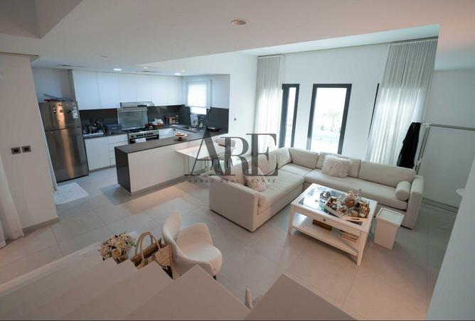 104669101 - Property Image 3