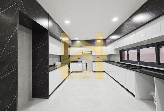 72729653 - صورة العقار 3