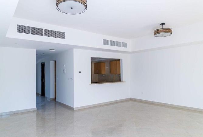 76166252 - Property Image 2