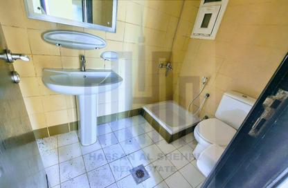Apartment - 1 Bedroom - 1 Bathroom for rent in Muwailih Building - Muwaileh - Sharjah