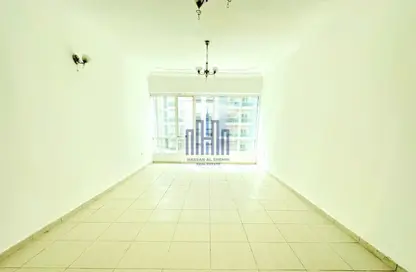 شقة - 2 غرف نوم - 3 حمامات للايجار في شارع التعاون الجديد - التعاون - الشارقة