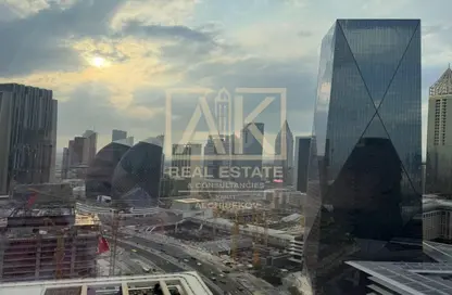 Apartment - 2 Bedrooms - 2 Bathrooms for rent in Sky Gardens - DIFC - Dubai