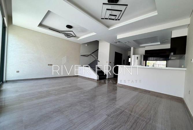 94017131 - Property Image 3