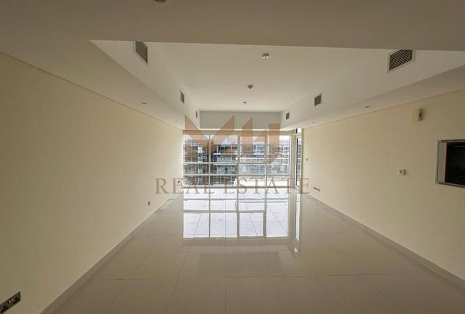 82806433 - Property Image 2