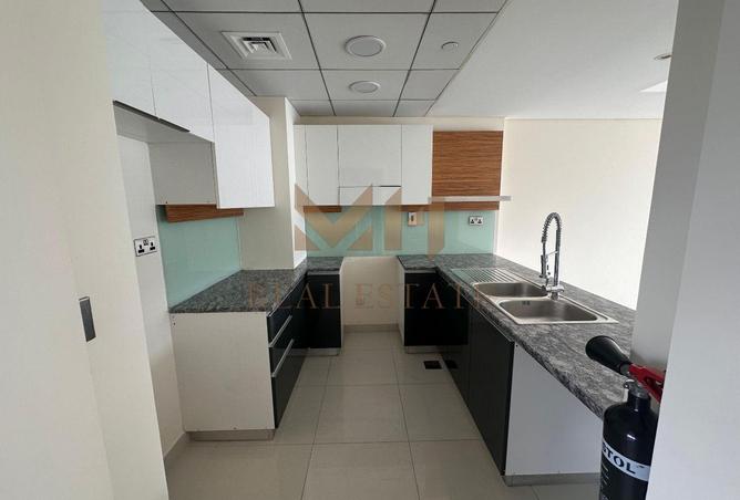 82806433 - Property Main Image