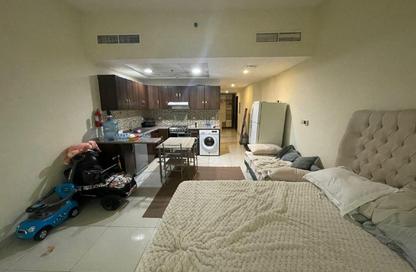Apartment - Studio - 1 Bathroom for rent in Arena Apartments - The Arena Apartments - Dubai Sports City - Dubai