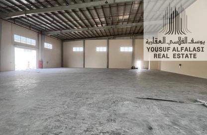 Warehouse - Studio - 2 Bathrooms for rent in Umm Al Thuoob - Umm Al Quwain