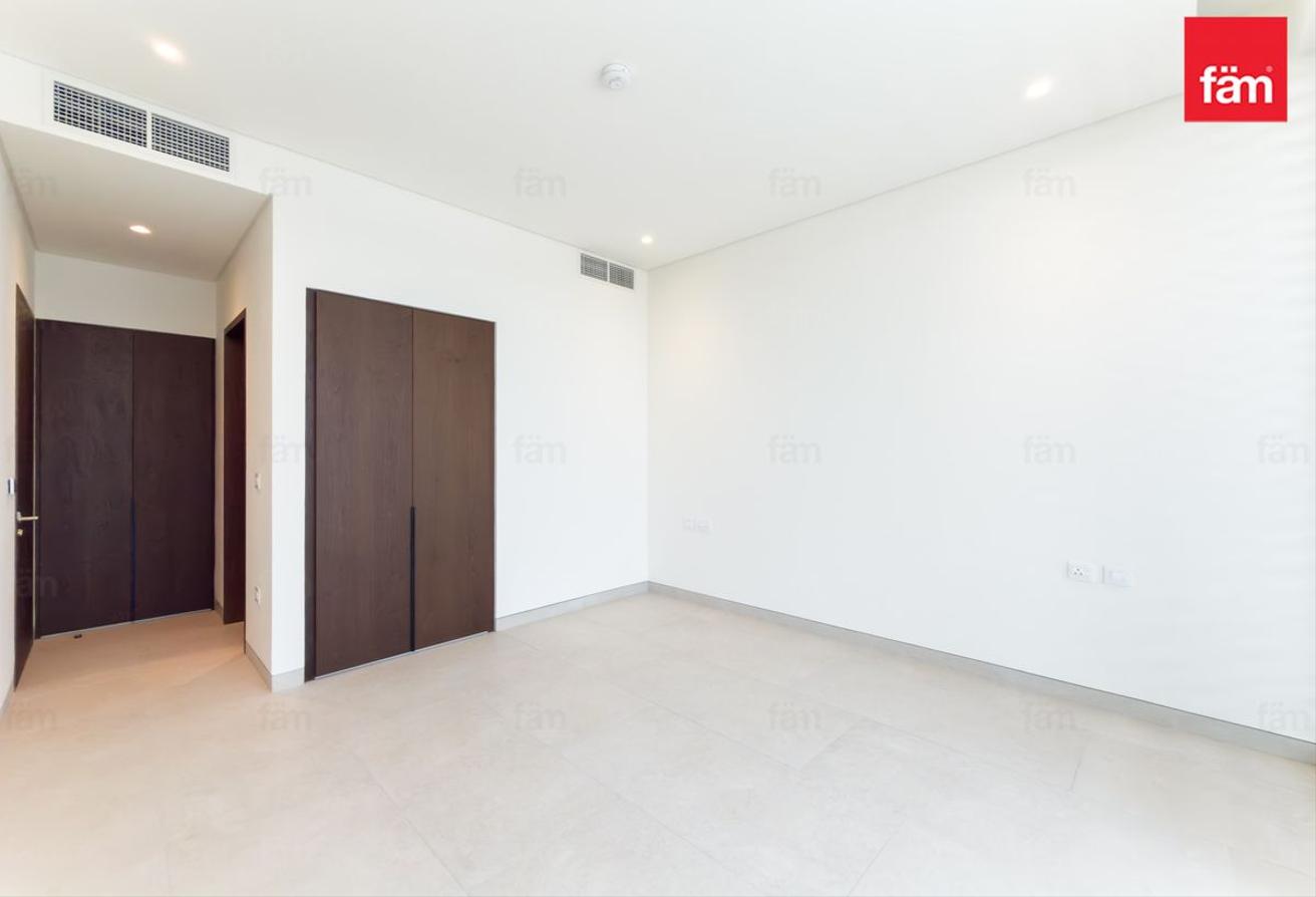 Newly built I 12 cheques I Private Pool I Garden photo 22