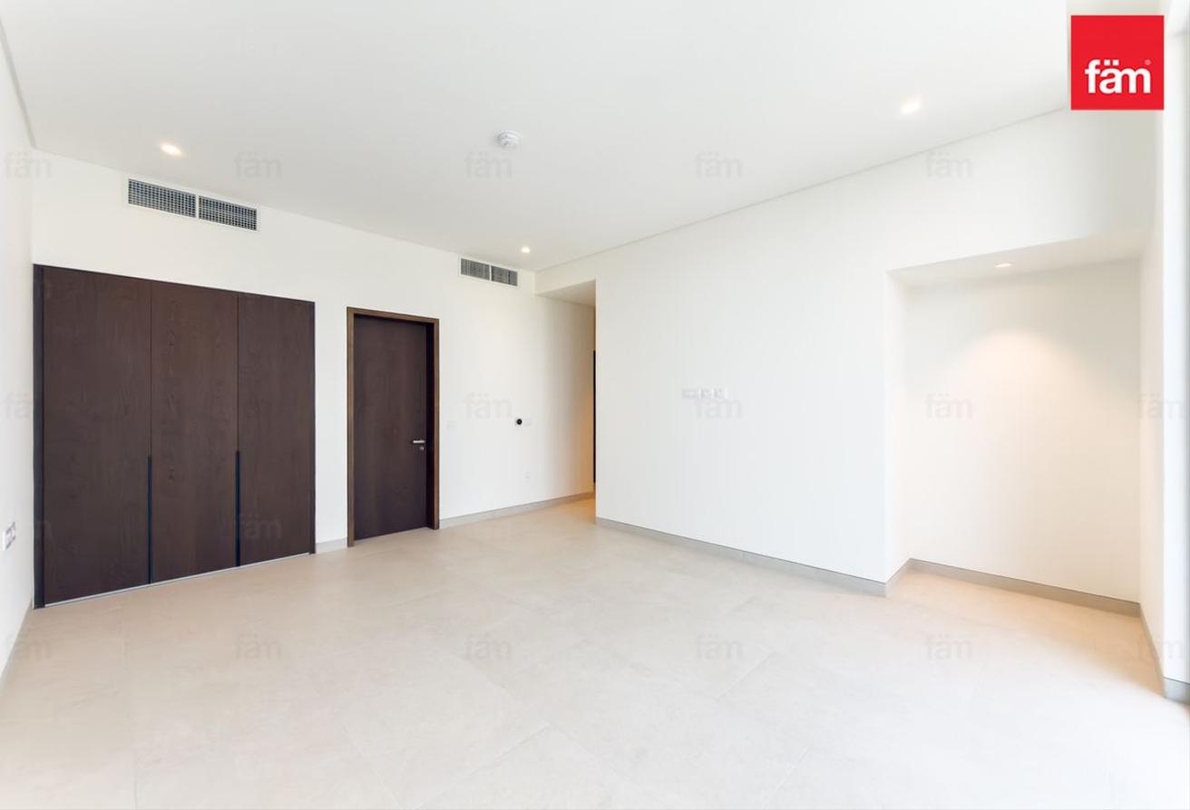 Newly built I 12 cheques I Private Pool I Garden photo 14