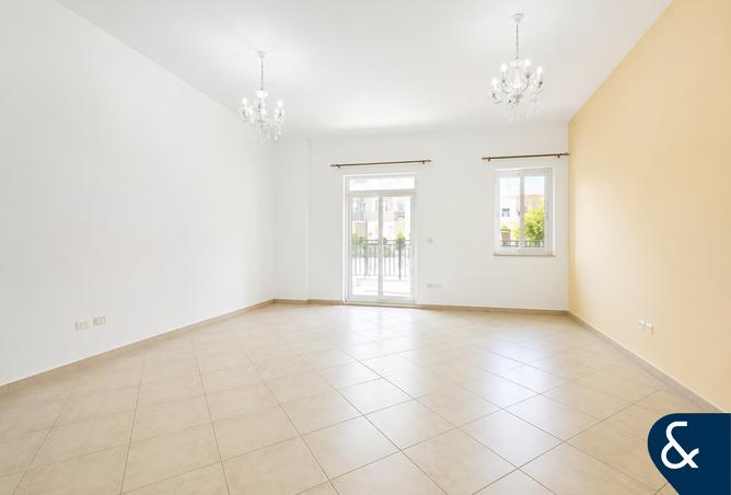 106415730 - Property Image 2